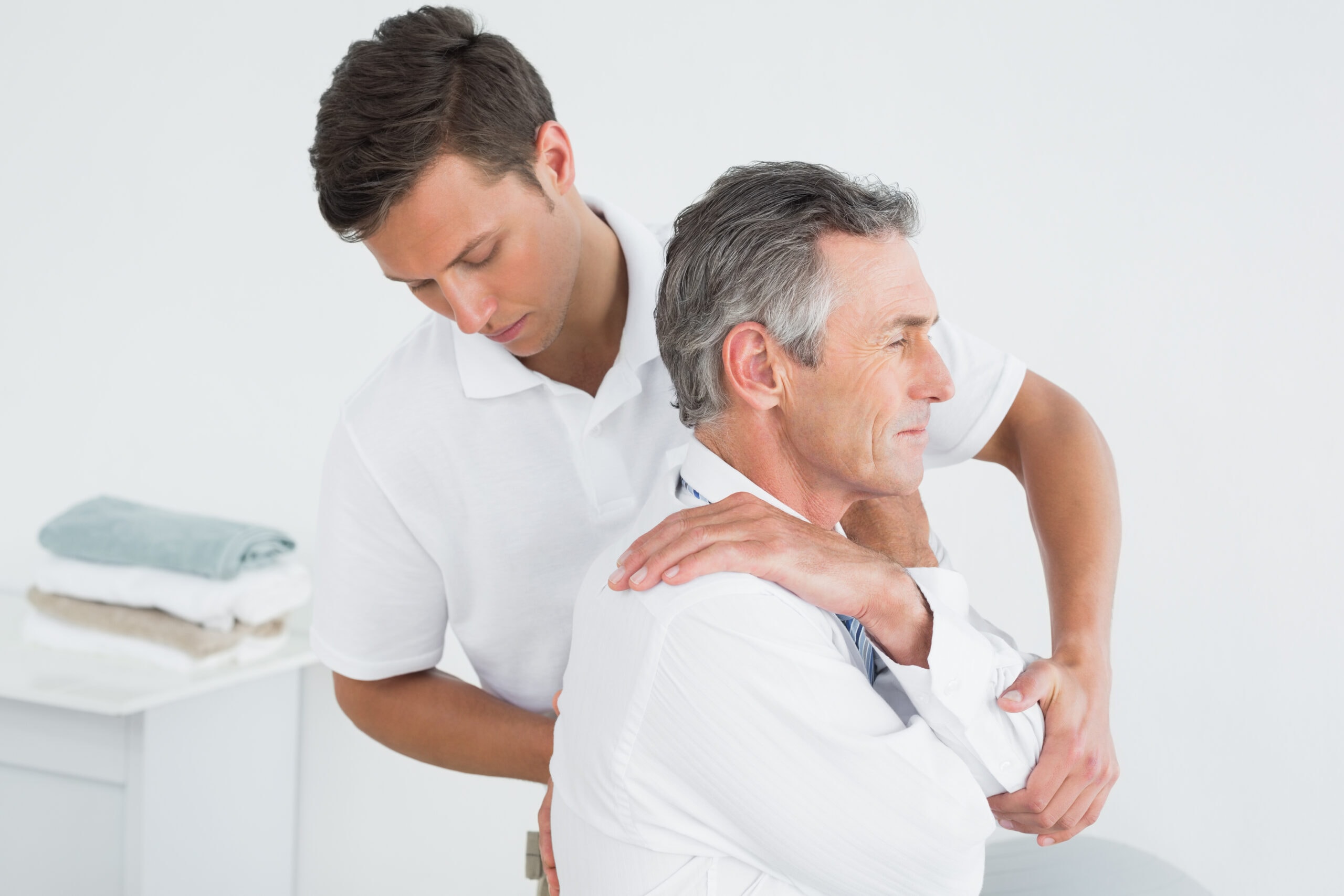 The Benefits of a Holistic Approach to Chronic Pain Management With Chiropractic Care